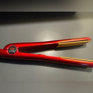Chi 1” Flat Iron